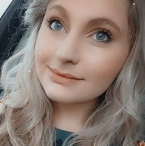Meet your Posher, Kassie